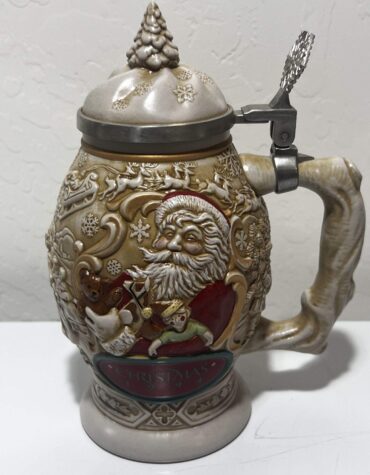 Vintage Avon Fine 1994 Father Christmas Stein Beer Mug Santa Claus